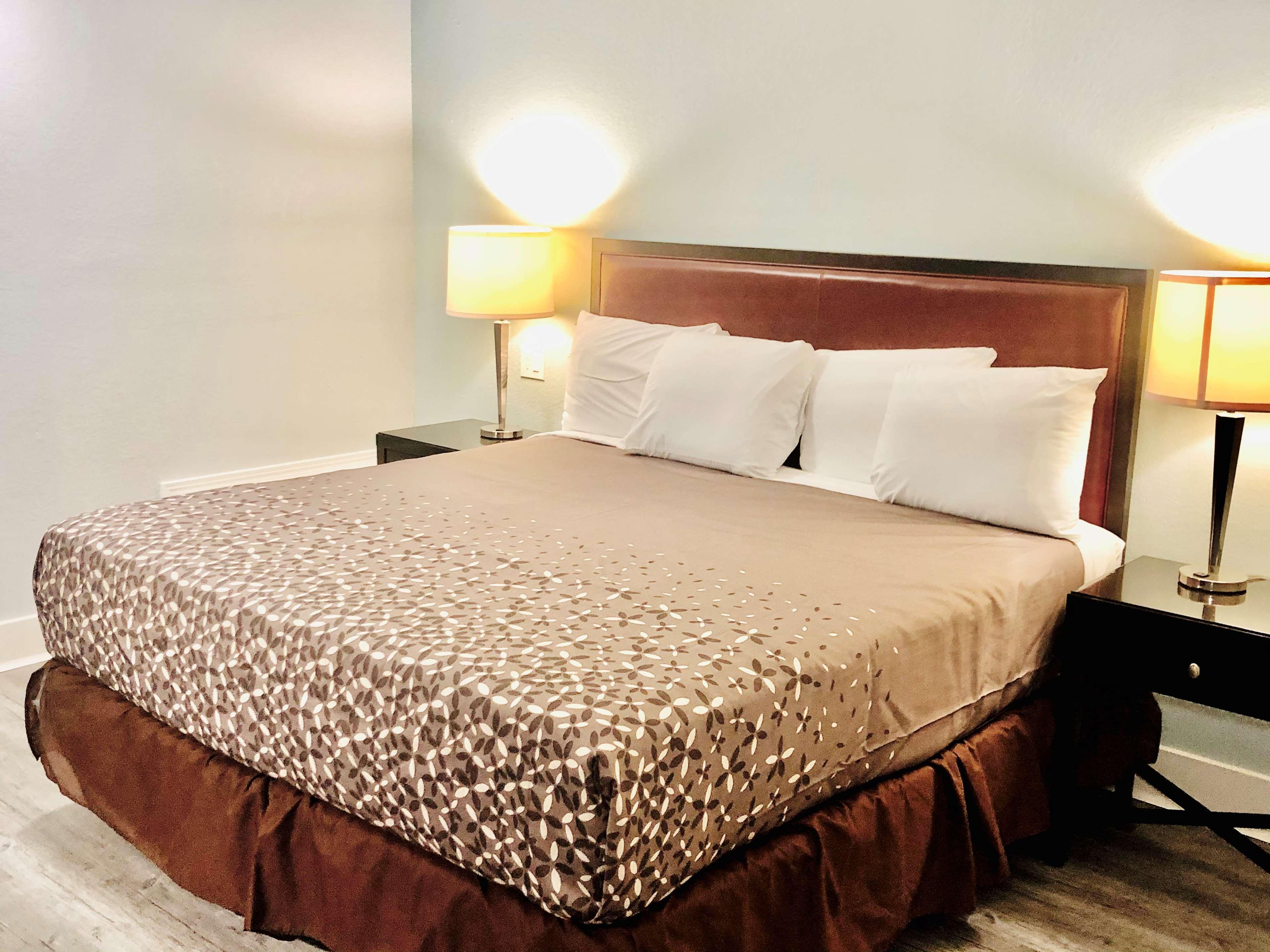 Montgomery Inn & Suites Dış mekan fotoğraf